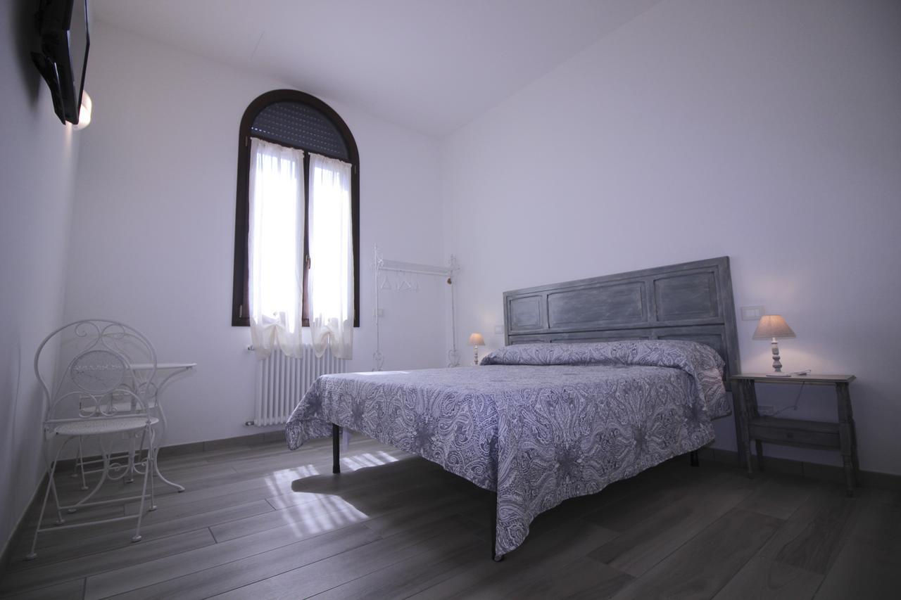 Alloggio I Grifoni Ferrare Extérieur photo